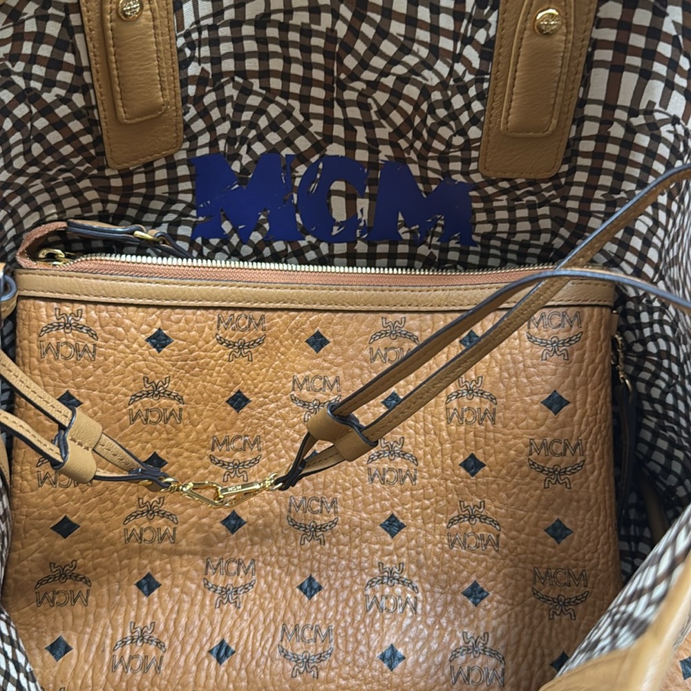 MCM Bag - Picture 2 of 2